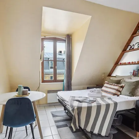 Bnbnova - Eiffel Tower & Faubourg - 1br *
